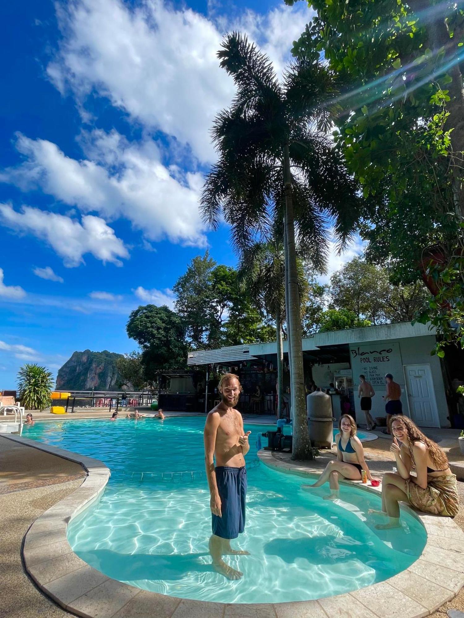 Blanco Hideout Railay - Youth Hostel 18 To 35 Only Exterior photo